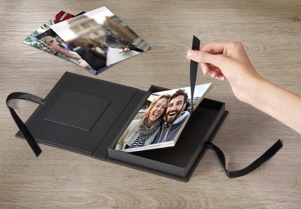 Fun Fotobox - Zwart (Geschikt voor 70 st Foto's van 10x15 / 13x18 cm)