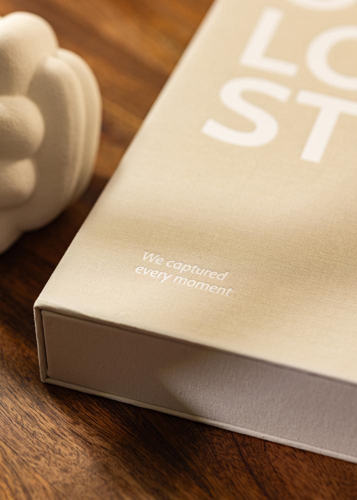 KAILA OUR LOVE STORY Grey - Coffee Table Photo Album (60 Zwarte zijden)