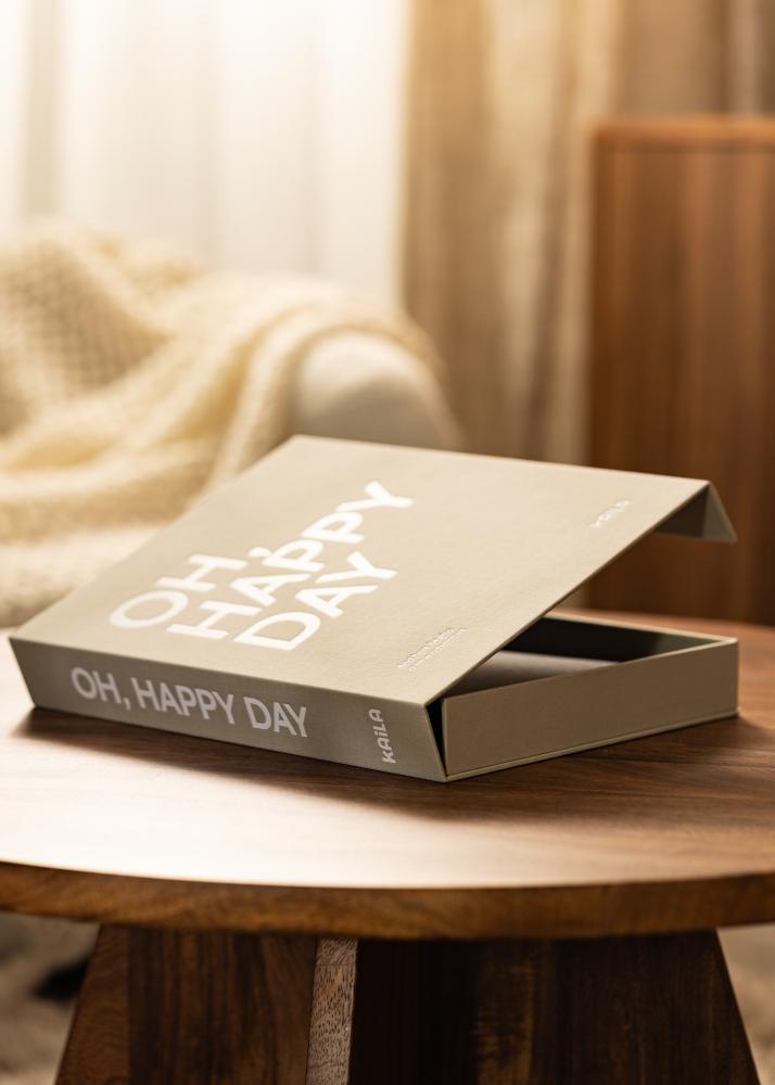 KAILA OH HAPPY DAY Grey - Coffee Table Photo Album (60 Zwarte zijden)